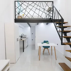 Oficina-estudio En El Centro De Apartamento Andújar