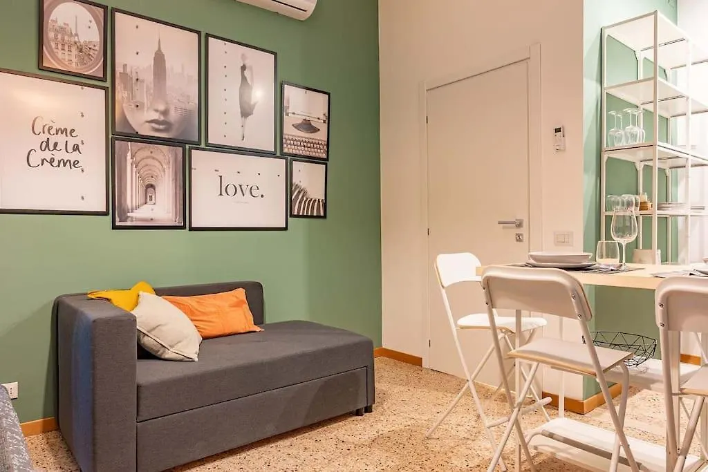 Guest Planet - Cozy Housing Porta Romana M3 Milan Italy